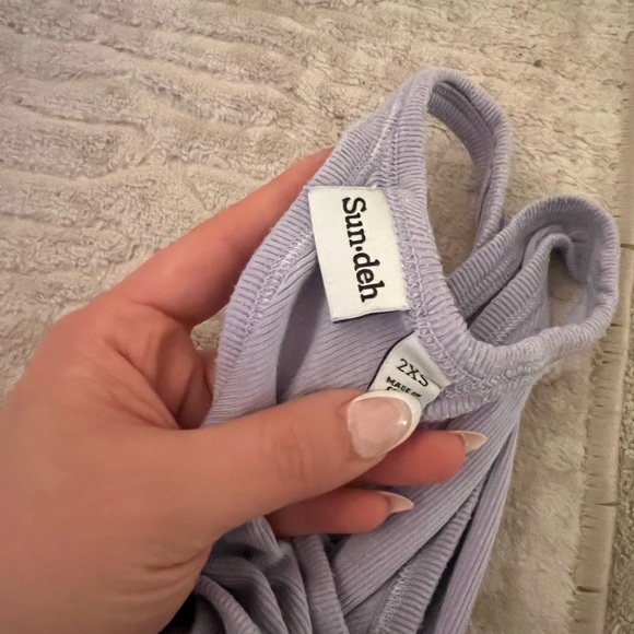 ARITZIA sunday best size xxs lilac tank top - Picture 3 of 3